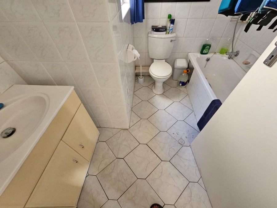 3 Bedroom Property for Sale in Vaalpark Free State